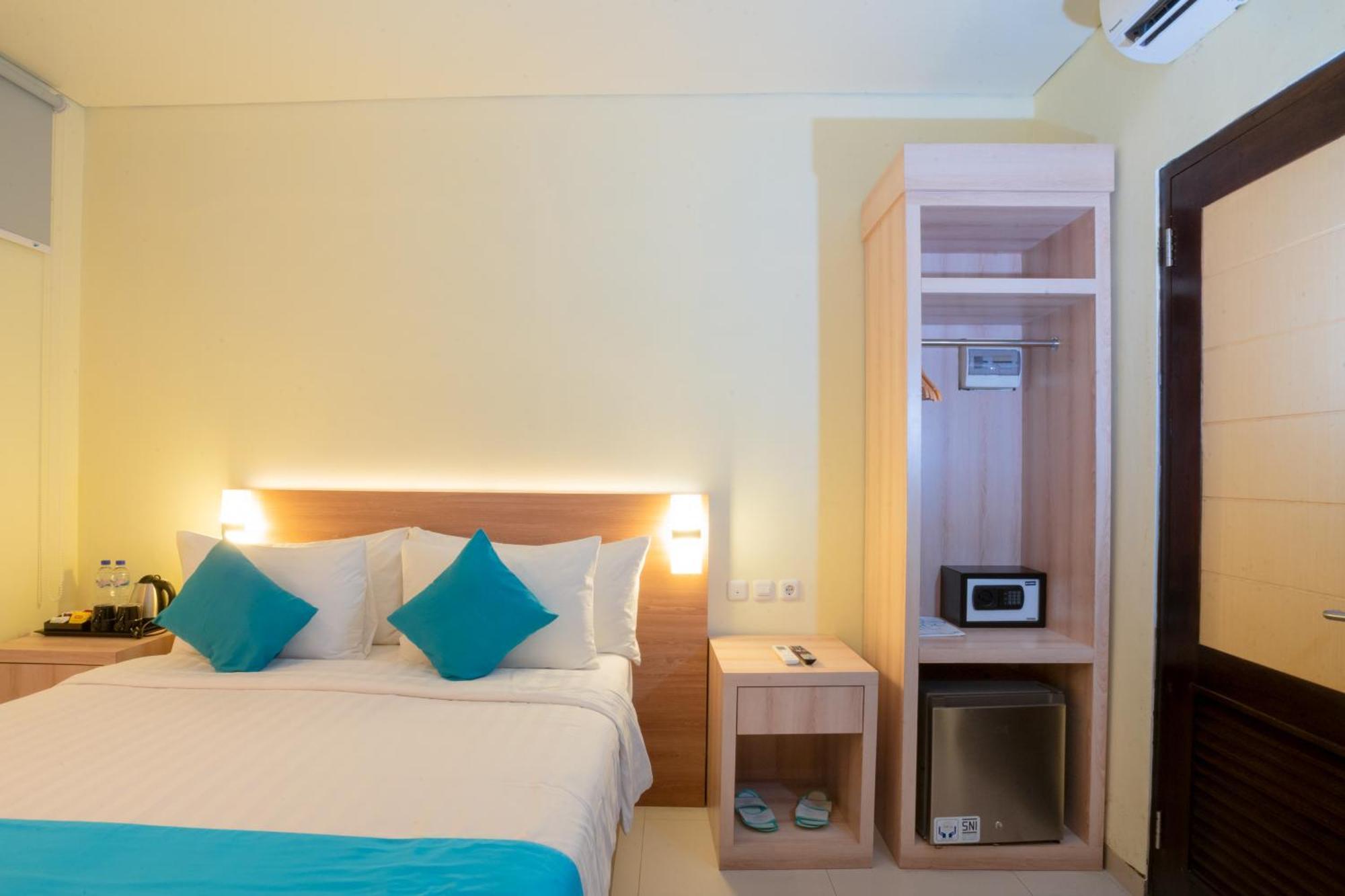 Zasgo Hotel لابوان باجو المظهر الخارجي الصورة